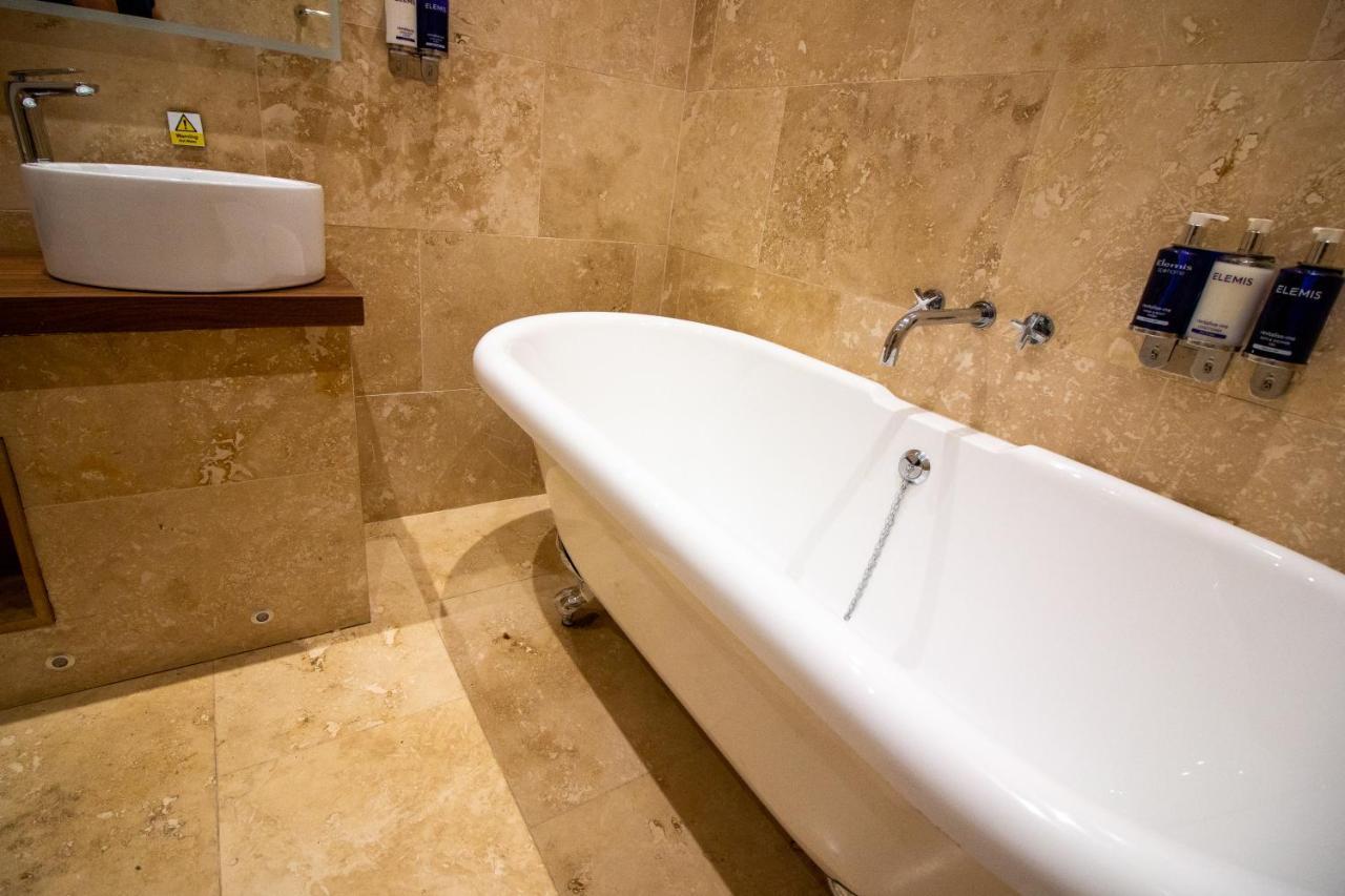 The Walton Hotel 4*